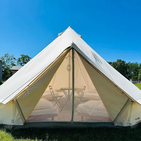 Luxury tent Utoopia Glaemping Viscosas Korgessaare